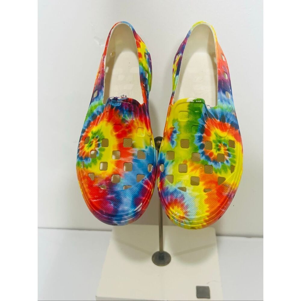 Vans Slip-On TRK Shoes Rainbow Tie-Dye Rinseable Water Shoes Sz 4 US Big Kid